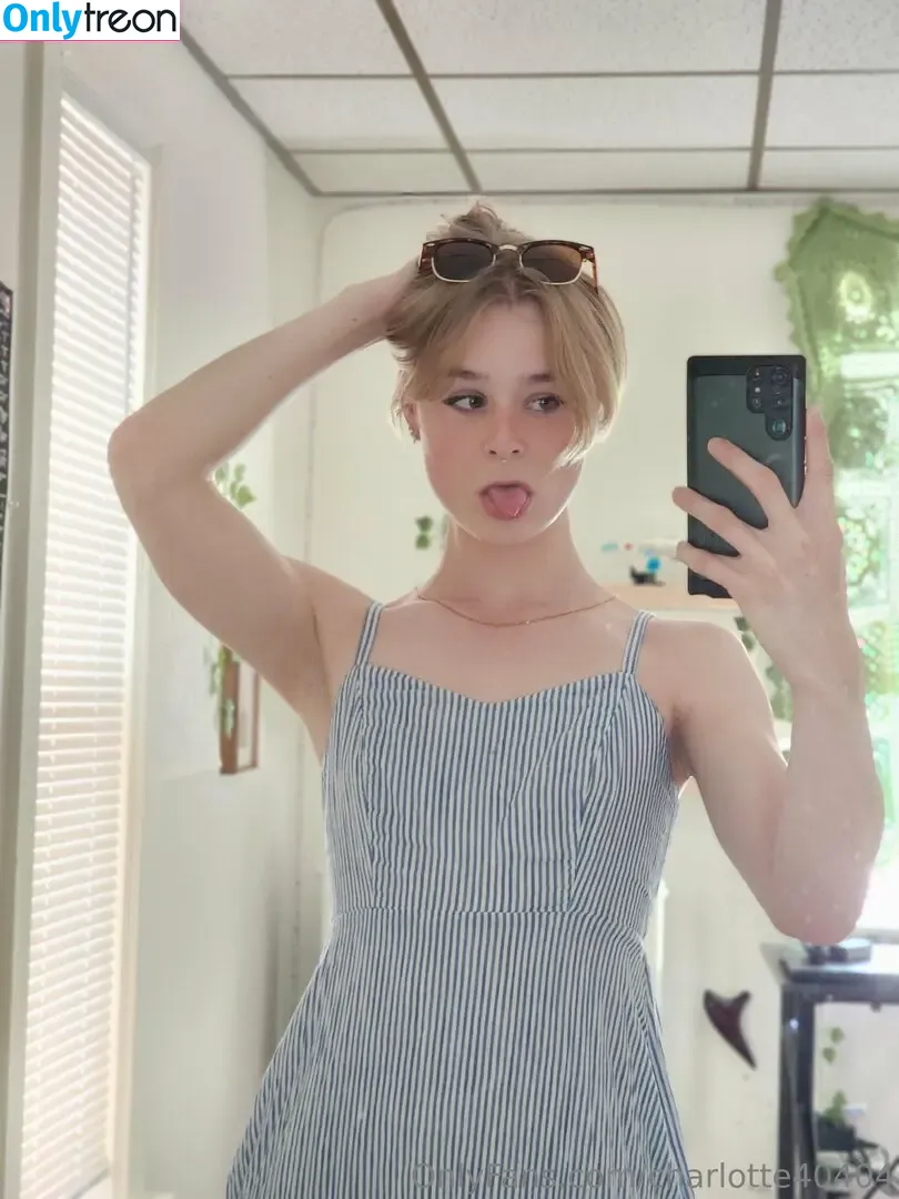 Charlotte40404 голая photo #0157 (too_old_femboy)