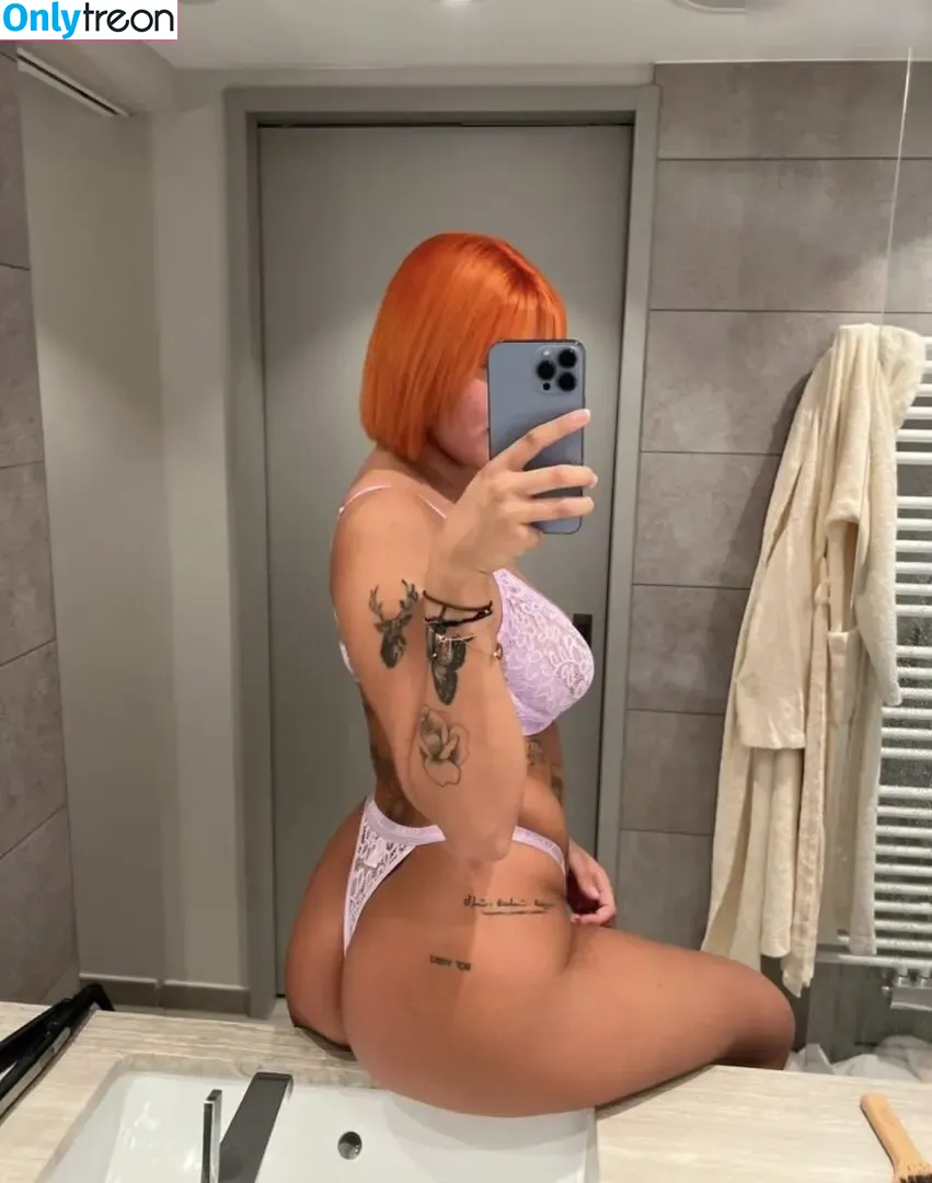 Charlottefdh голая photo #0140 (charlottefdh1)