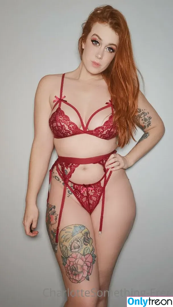 charlottesomethingfree nude photo #0048 (thesomethingblueblog)
