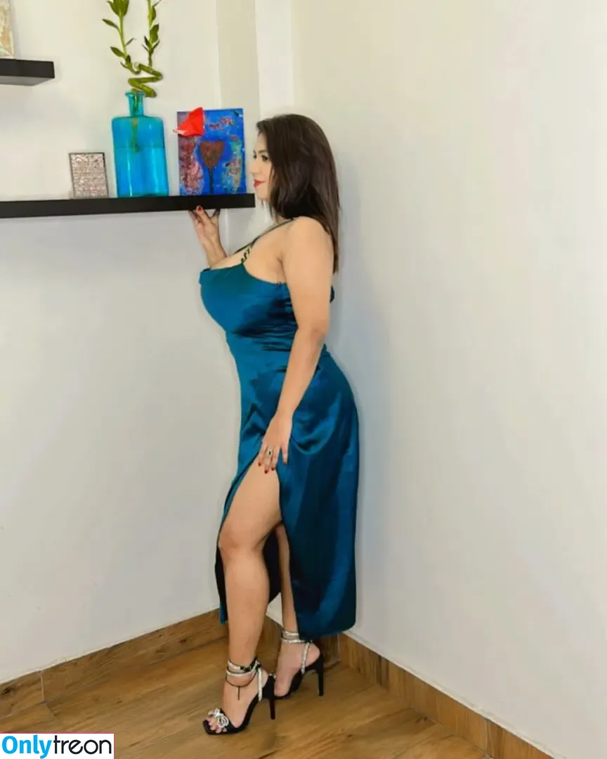 Charu S nude photo #0014 (charuRc22 / charusharma0108)