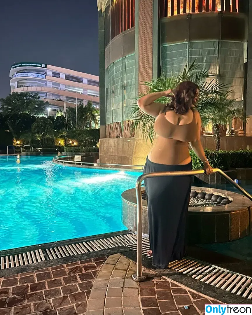 Charu S nude photo #0043 (charuRc22 / charusharma0108)