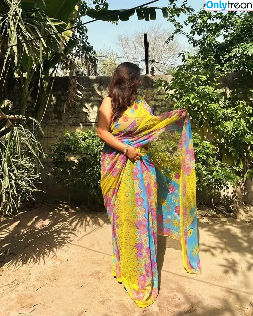 Charu S nude photo #0062 (charuRc22 / charusharma0108)