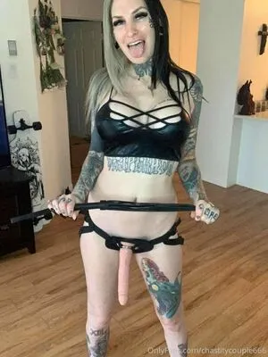 Chastitycouple666 / gothicc666 фото голая #0057