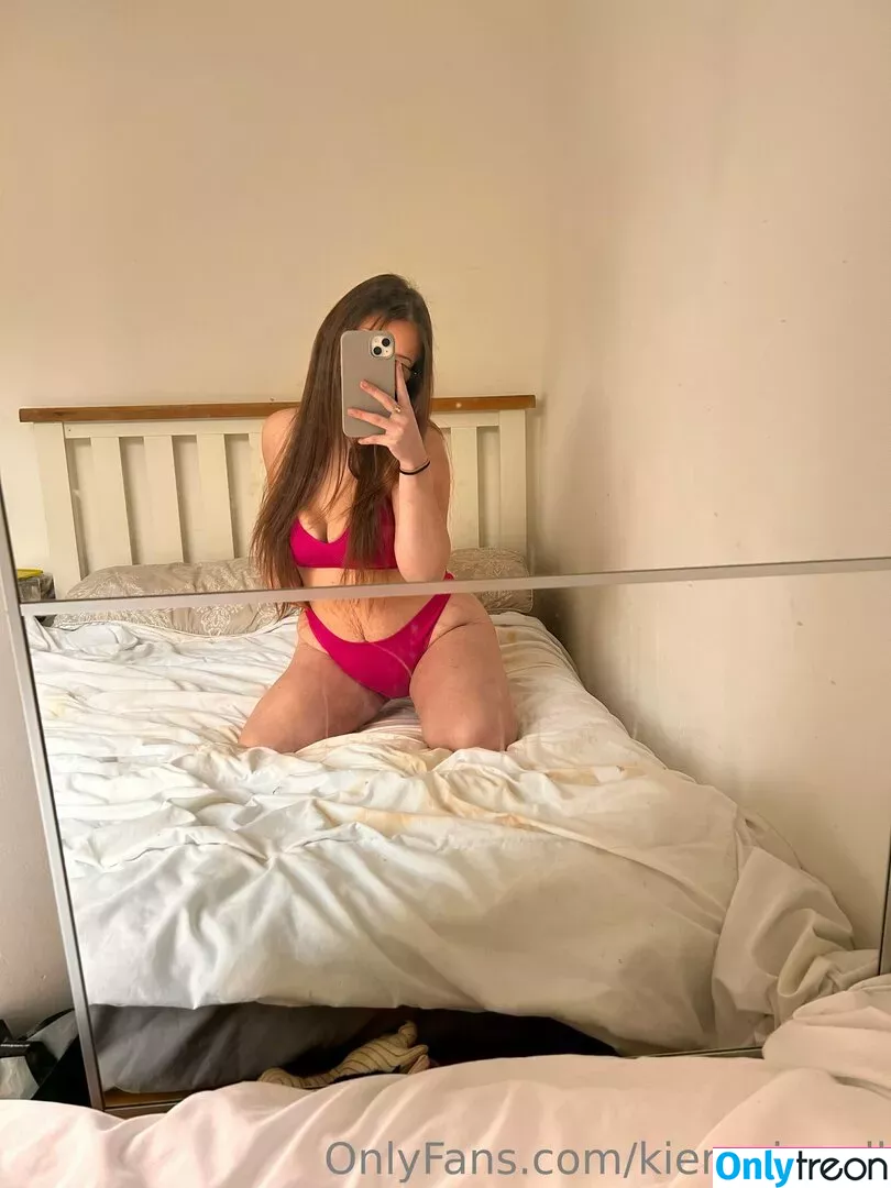 cheekykieracam nude photo #0002 (cheekykieracam)