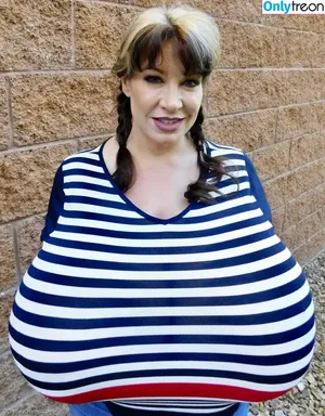Chelsea Charms / chelsea_charms_ / chelseamystory nude photo #4173