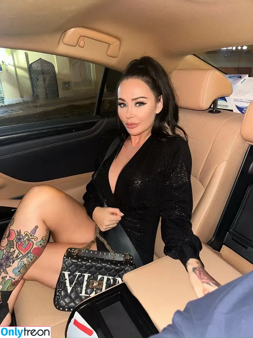 Chelsea Ferguson nude photo #0009 (chelseafergo / chelsfergo)