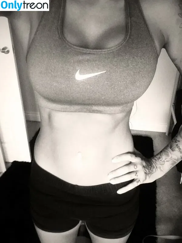 Chelsea Ferguson голая photo #0105 (chelseafergo / chelsfergo)