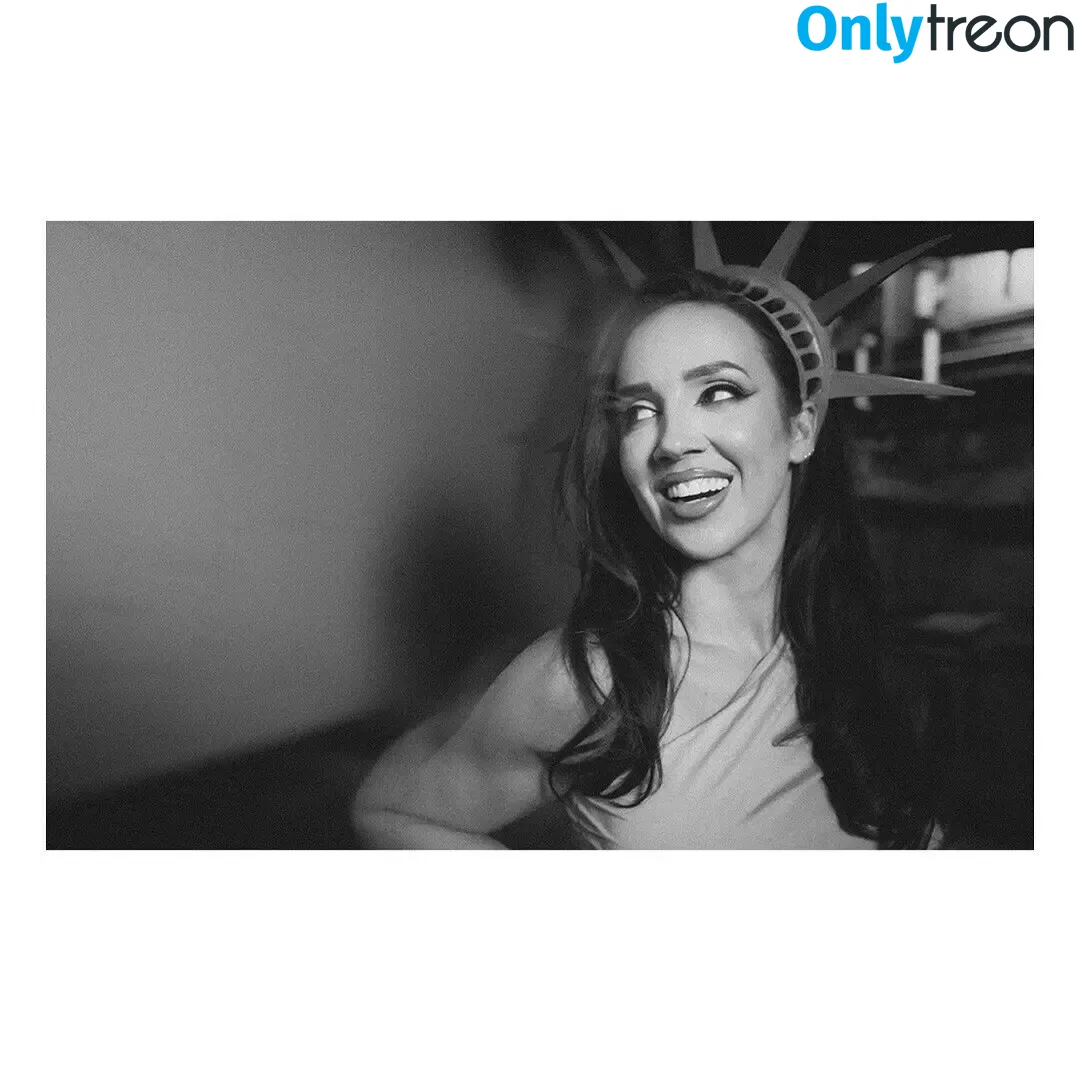 Chelsea Green голая photo #1492 (Chelsea317 / ImChelseaGreen / chelseaagreen)