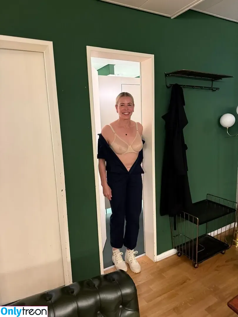 Chelsea Handler nude photo #0210 (chelseacockhandler / chelseahandler)