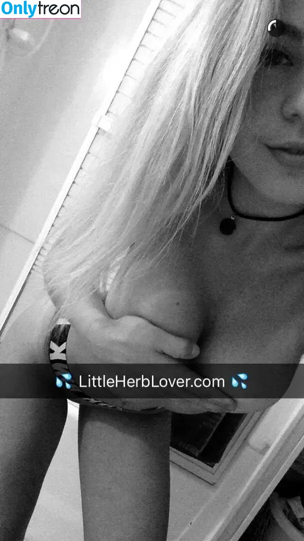 Chelseavundaland nude photo #0090 (Lilherblover / Thegnarlybarbie)