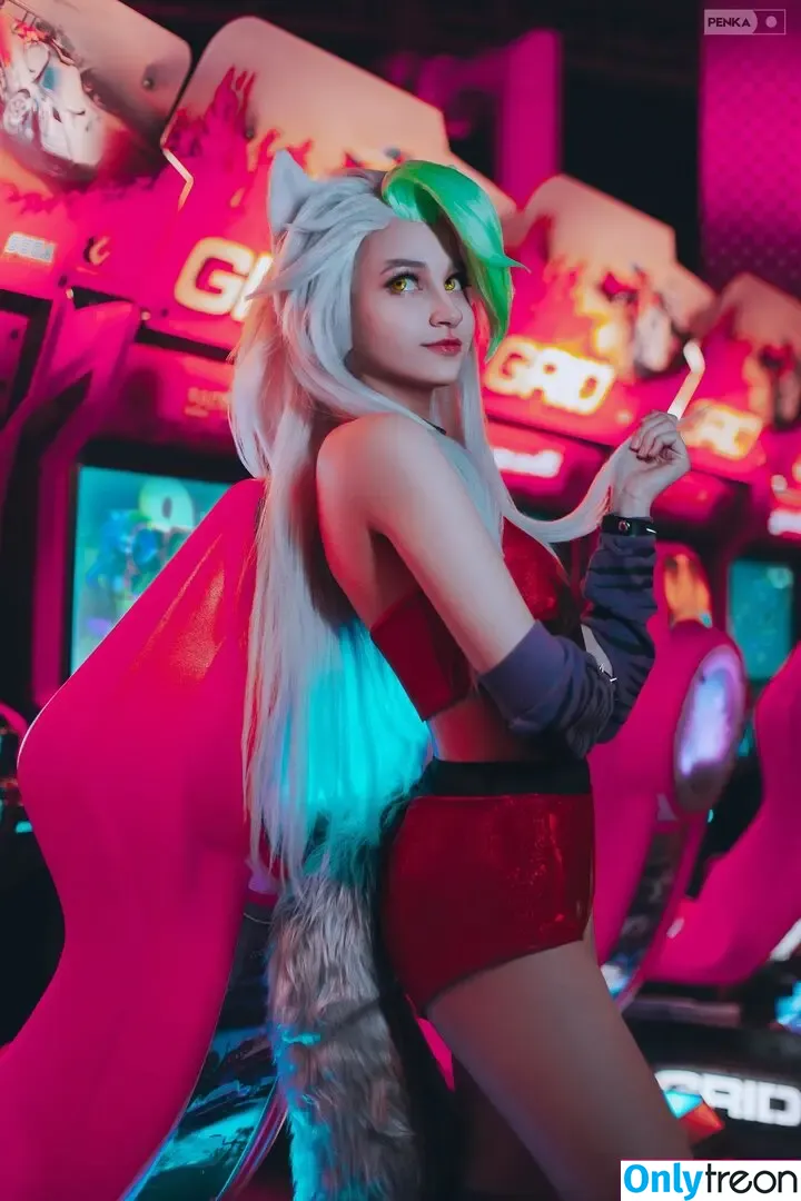 Cheremsha nude photo #0057 (cheremsha_cosplay / honeycheree)
