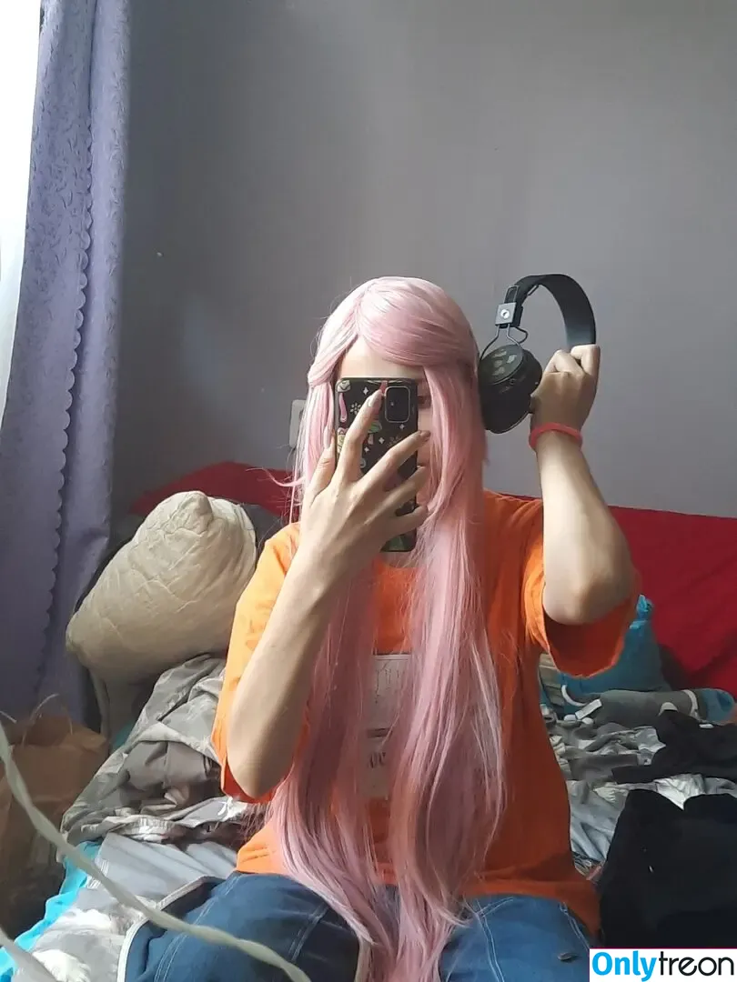 Cheremsha nude photo #0078 (cheremsha_cosplay / honeycheree)