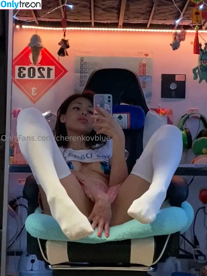 cherenkovblue nude photo #0070 (cherenkovblue)