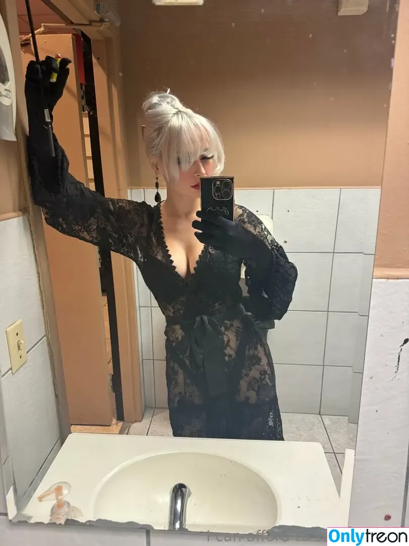 cherenoble nude photo #0019 (cherenoble)