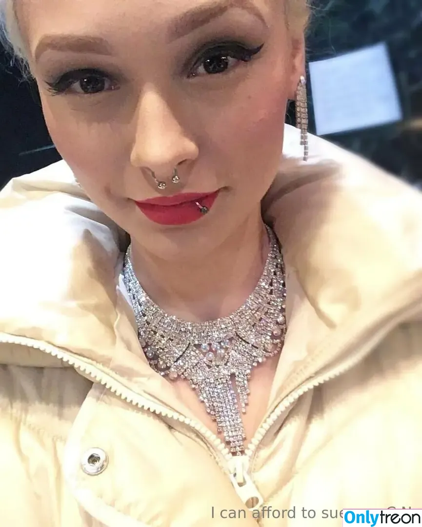 cherenoble nude photo #0031 (cherenoble)