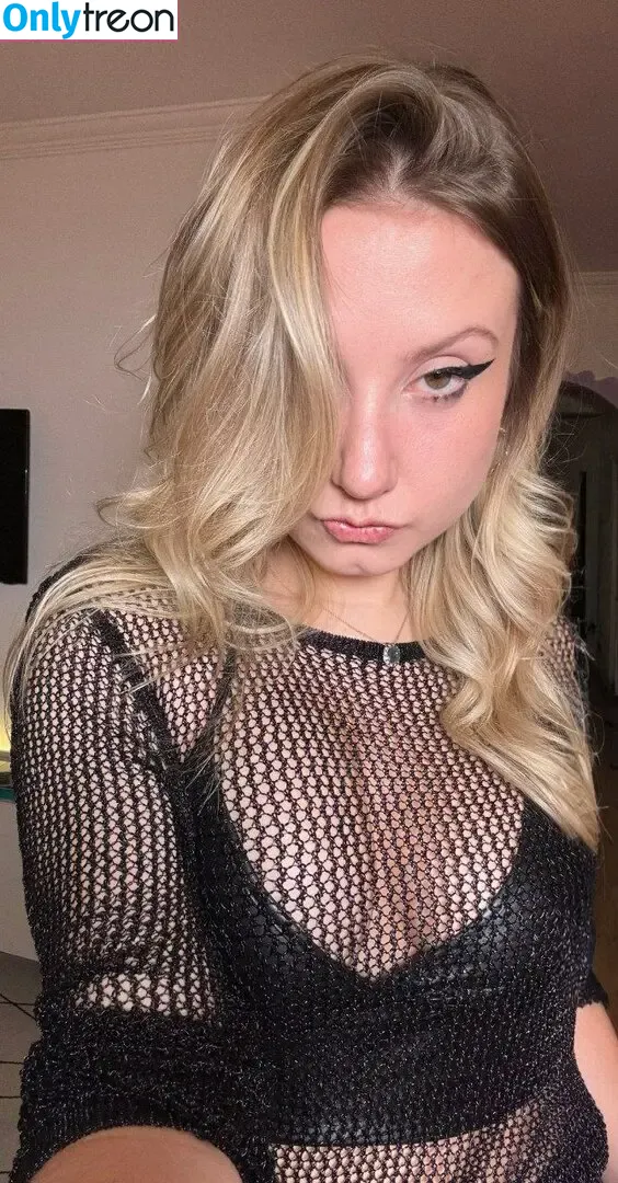 Cherrygumms nude photo #0027 (Nicolle Merhy / nicollemerhy)