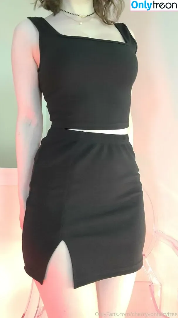 cherryvonfairyfree голая photo #0027 (cherryvonfairyfree)
