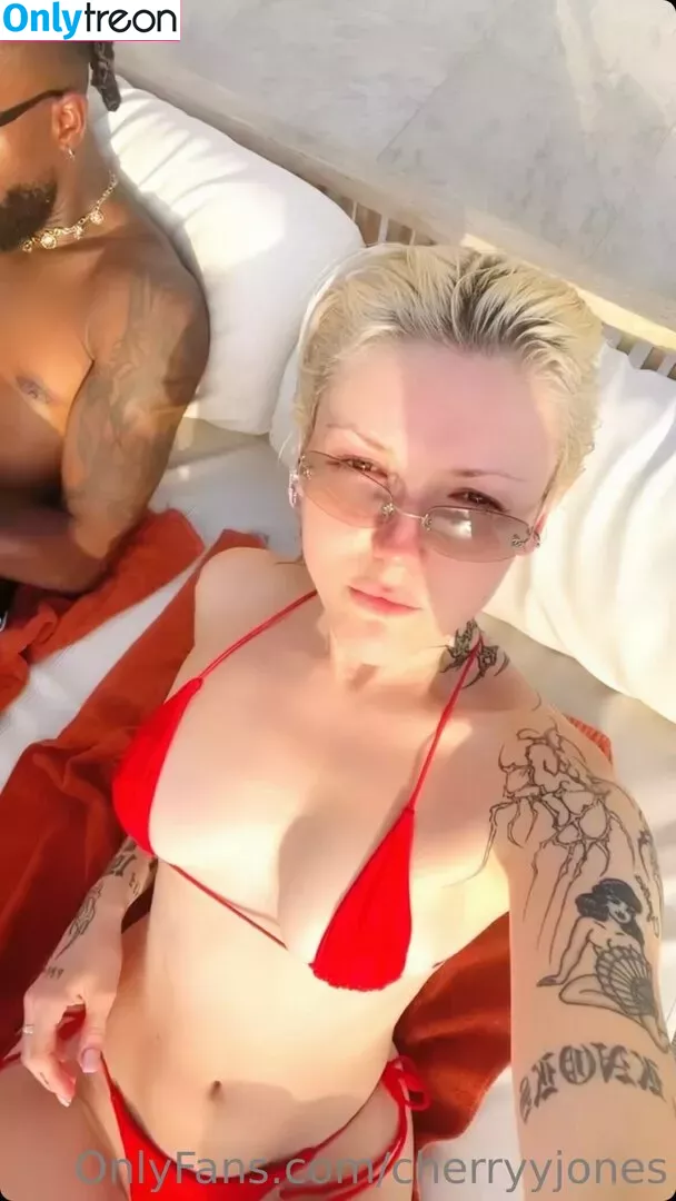 cherryyjones голая photo #0036 (cjonesadmin)