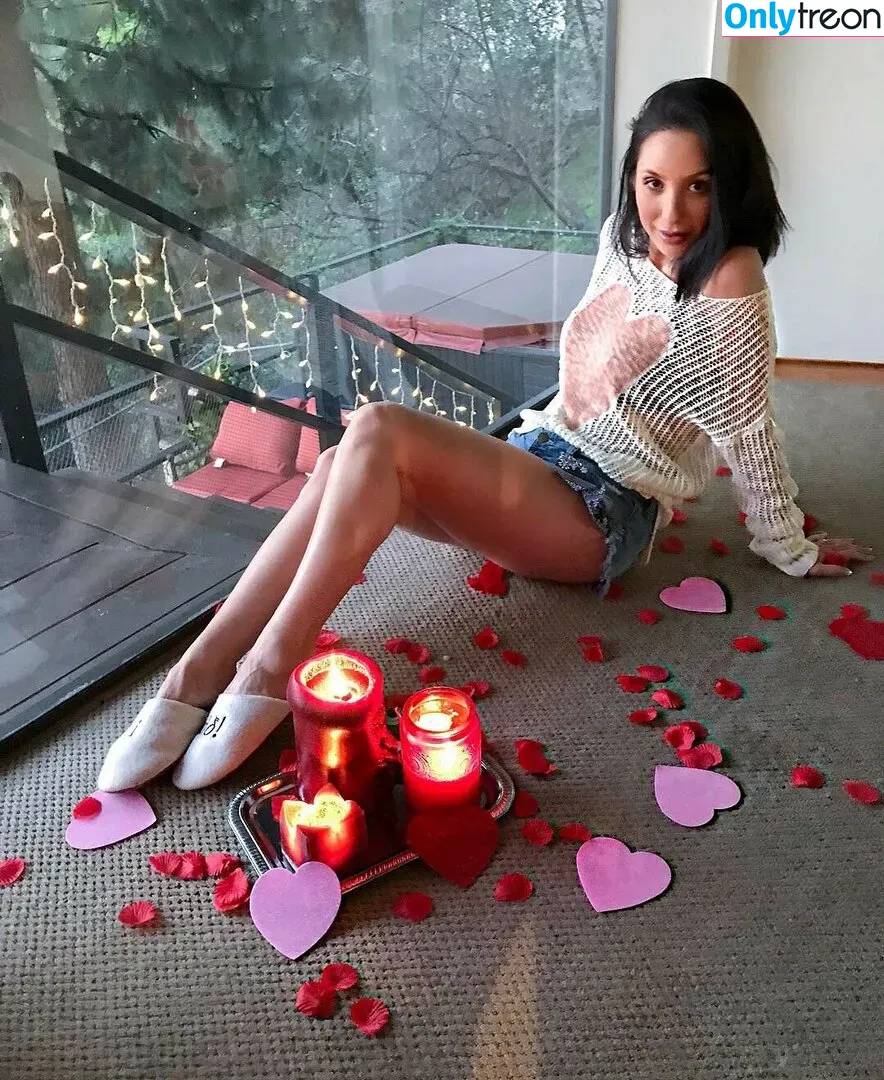 Cheryl Burke голая photo #0060 (cherylburke)