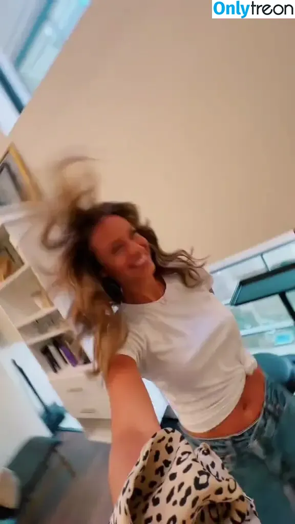 Cheryl Scott nude photo #0101 (cherylscottwx)