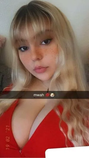 Chewys.melons / Chewy_waifu / chewtastic_chewy фото голая #0108