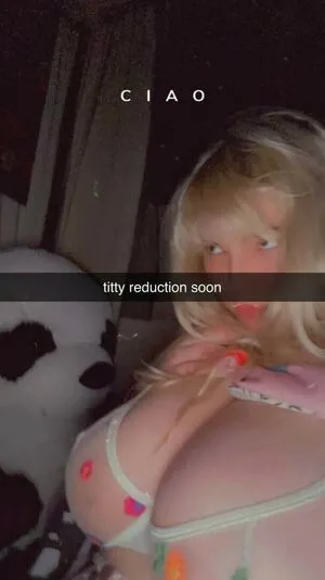 Chewys.melons / Chewy_waifu / chewtastic_chewy фото голая #0187