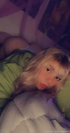 Chewys.melons / Chewy_waifu / chewtastic_chewy фото голая #0191