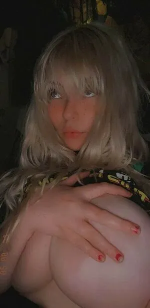 Chewys.melons / Chewy_waifu / chewtastic_chewy фото голая #0195