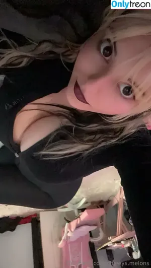 Chewys.melons / Chewy_waifu / chewtastic_chewy фото голая #0497