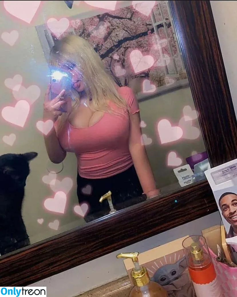 Chewys.melons голая photo #0230 (Chewy_waifu / chewtastic_chewy)