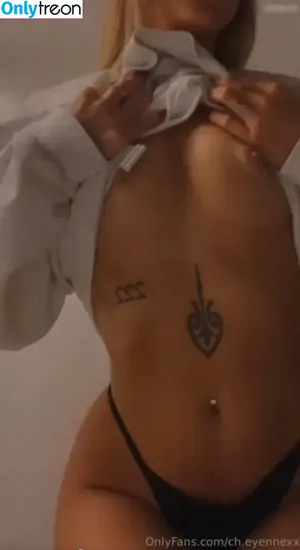 Cheyenne Heise / ch.eyennexx / violin.str nude photo #0170