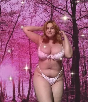 Cheyenne / cheybxbbles / cheyennecc_ nude photo #0037