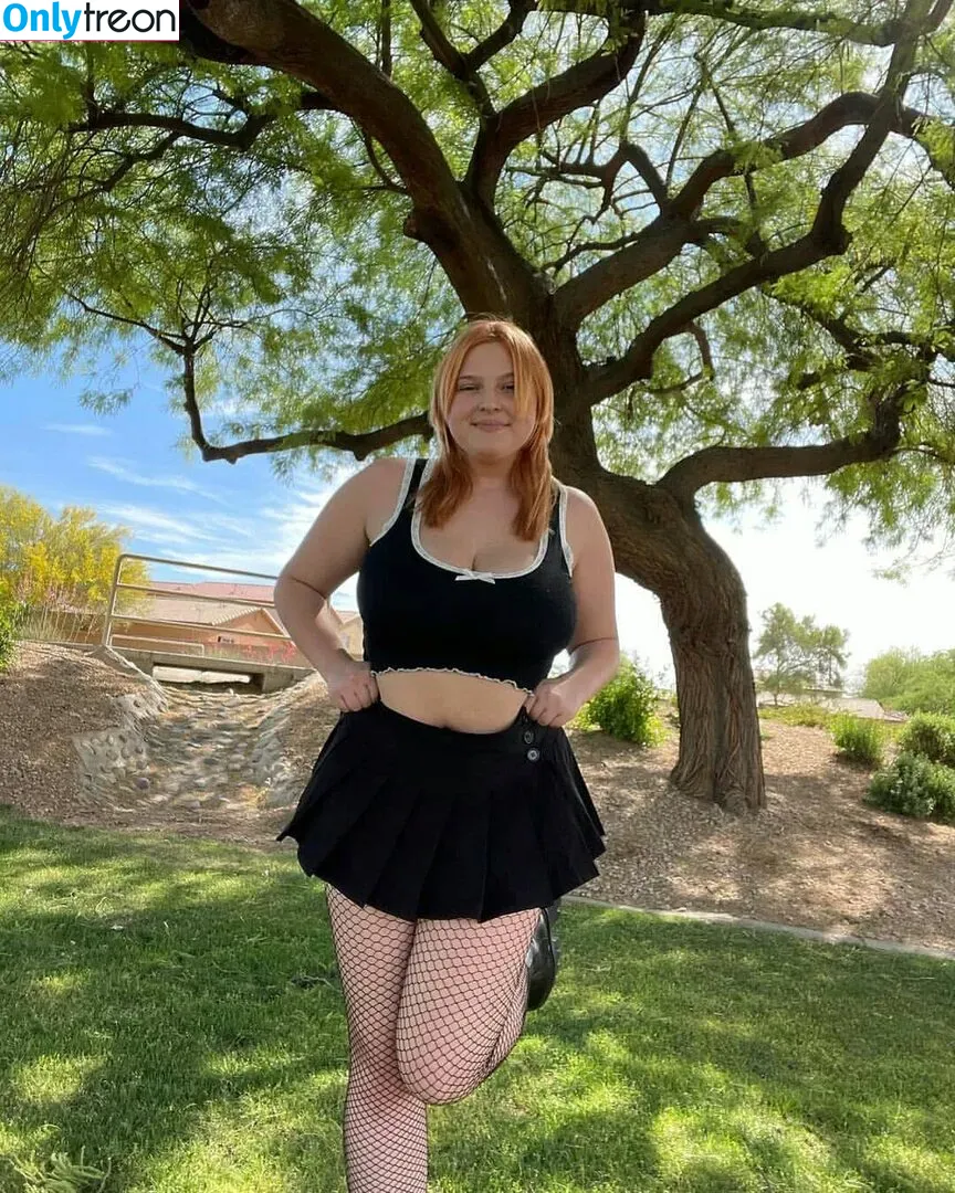 Cheyenne nude photo #0038 (cheybxbbles / cheyennecc_)