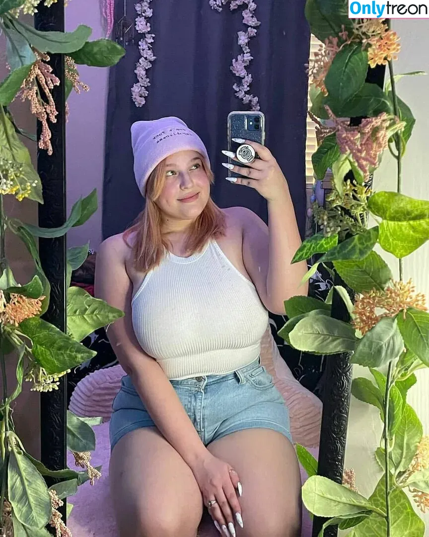 Cheyenne nude photo #0046 (cheybxbbles / cheyennecc_)