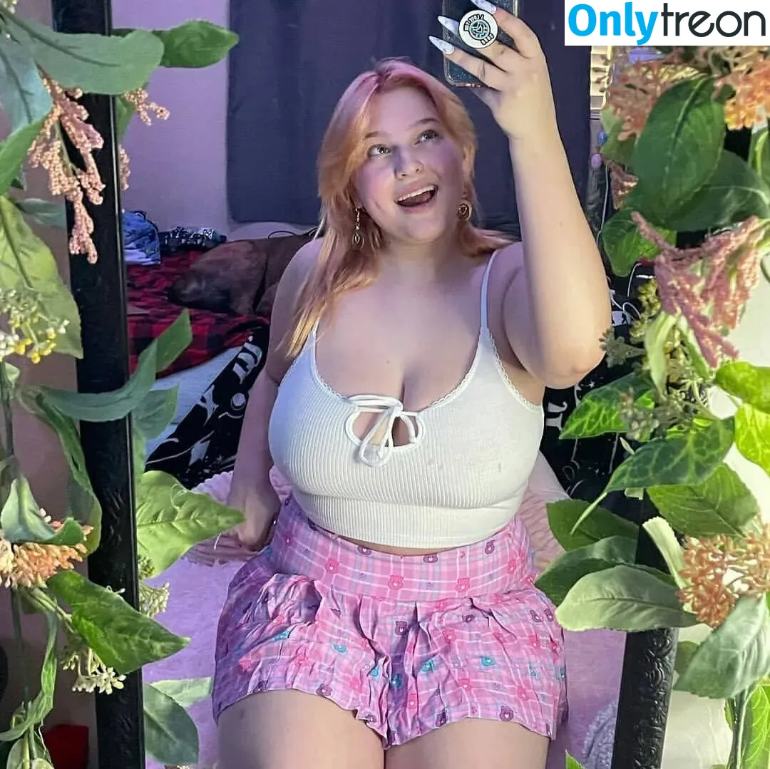 Cheyenne nude photo #0048 (cheybxbbles / cheyennecc_)