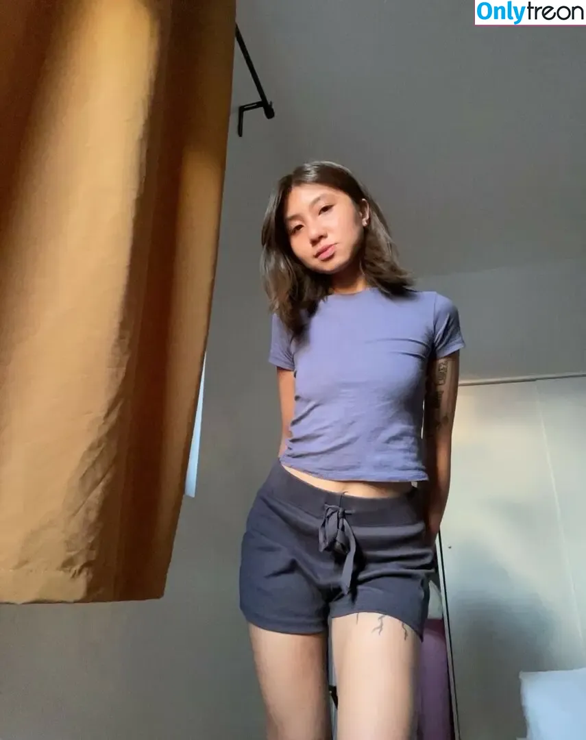 chi_chibabes nude photo #0005 (chi_chibabe)