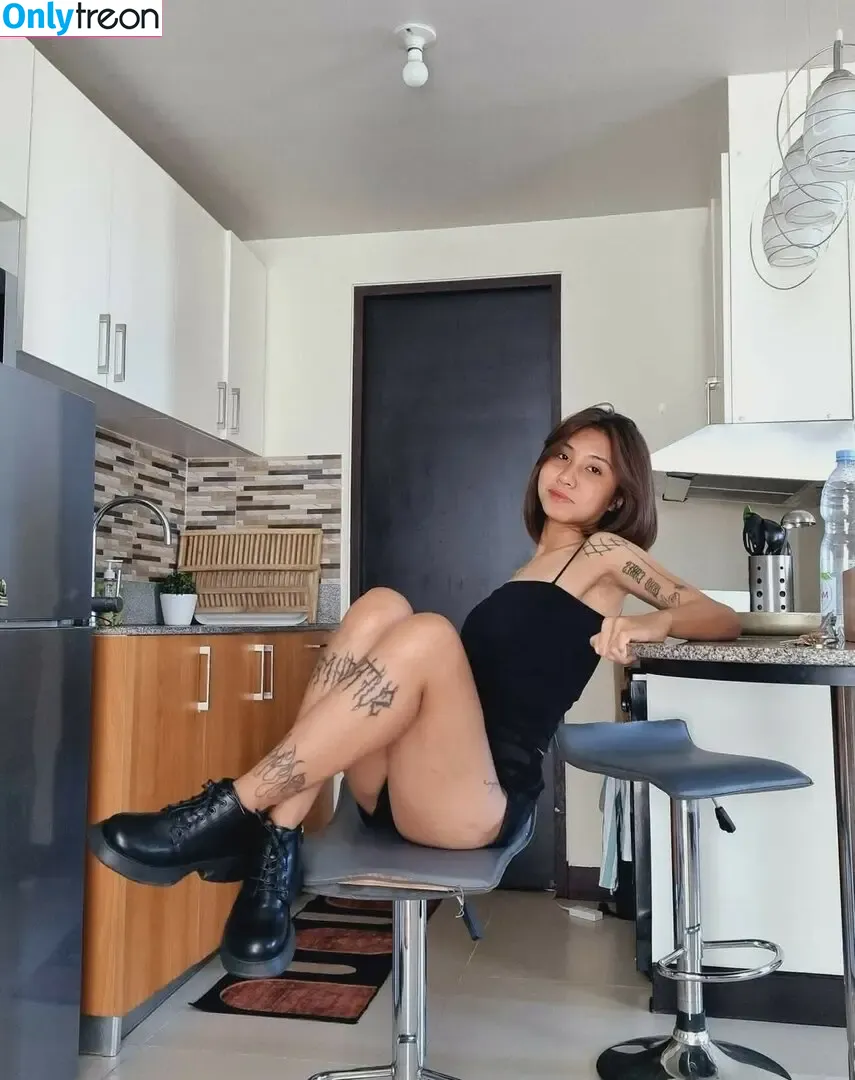 chi_chibabes nude photo #0020 (chi_chibabe)