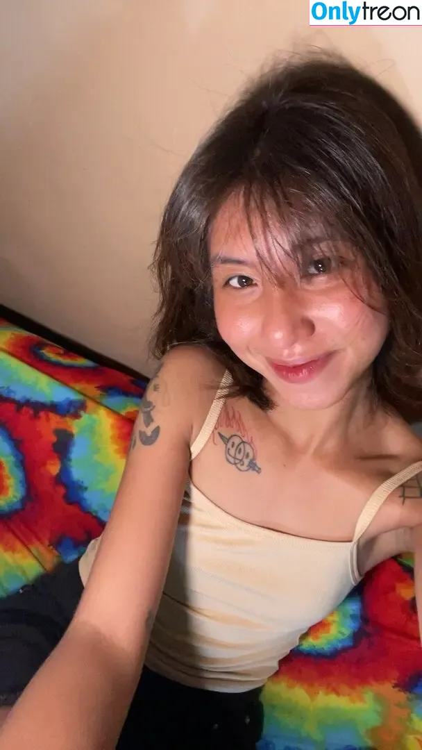 chi_chibabes nude photo #0032 (chi_chibabe)