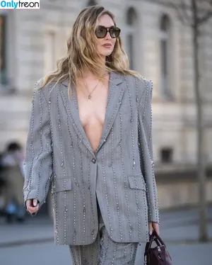 Chiara Ferragni / chiaraferragni / chiaraferragniof nude photo #0764