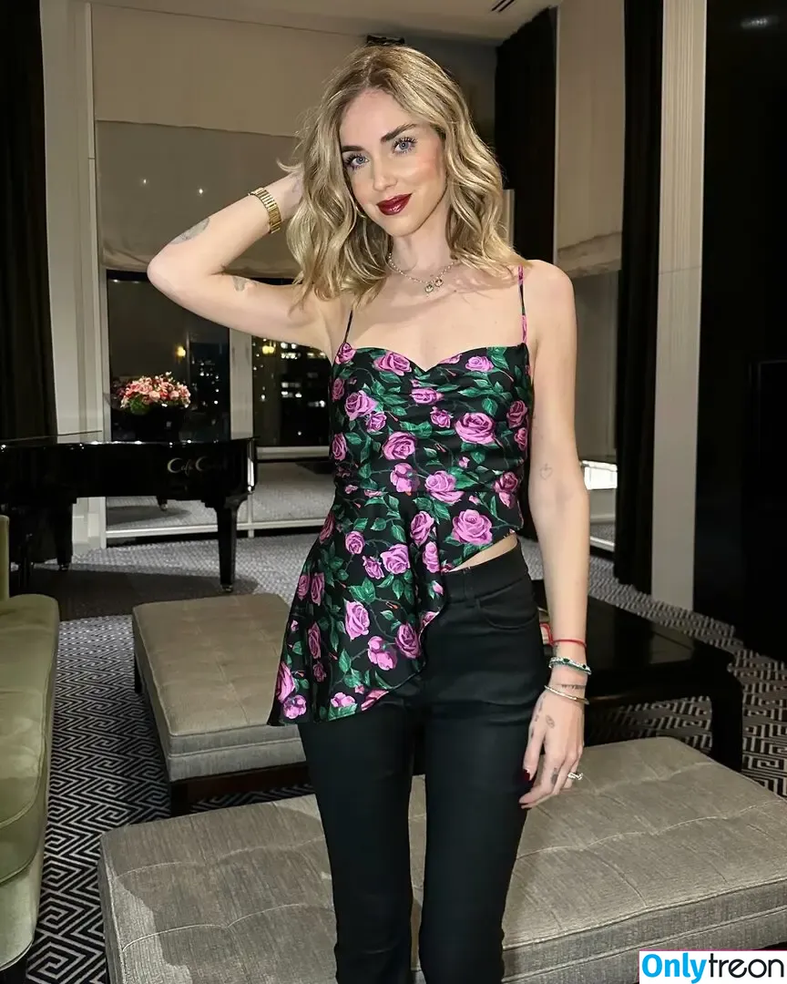 Chiara Ferragni голая photo #0464 (chiaraferragni)