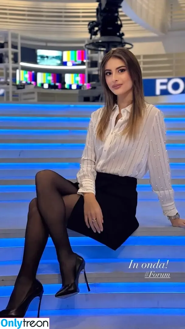Chiara Stile nude photo #0045 (chiara_posi / chiarastile)