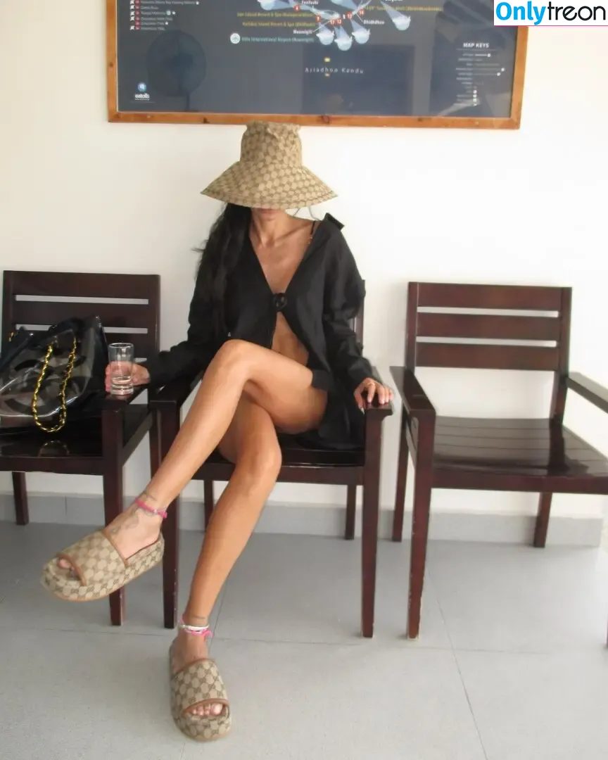 chiarabiasi nude photo #0021 (chiarabiasi)