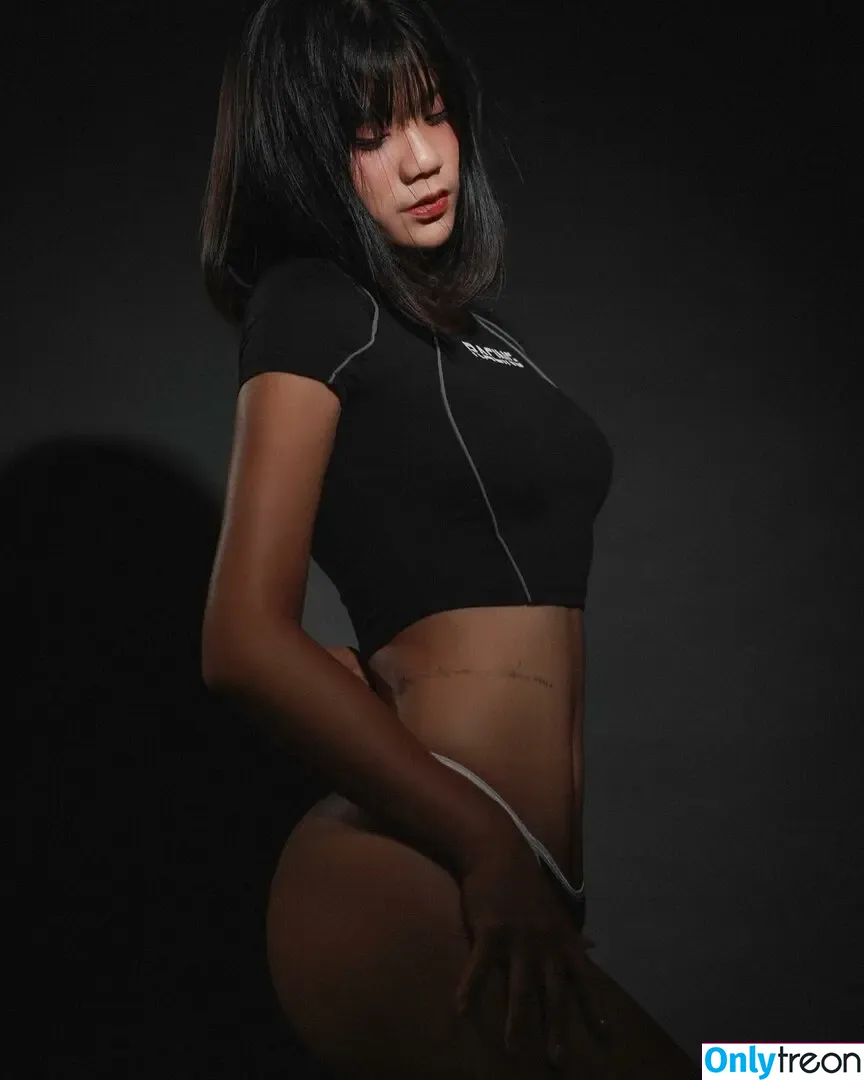 Chin Yi голая photo #0001 (chin_yi19961215)