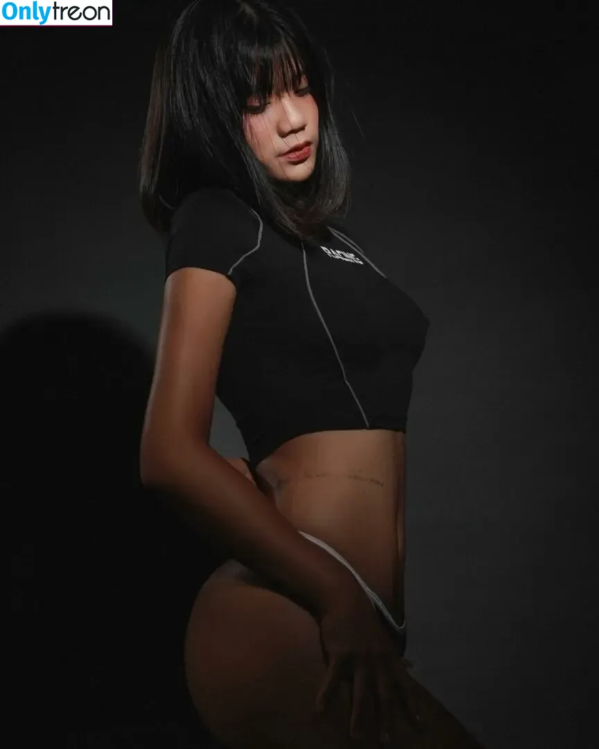 Chin Yi голая photo #0007 (chin_yi19961215)