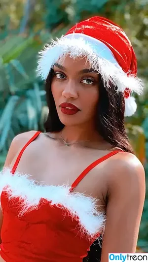China Anne McClain / chinamcclain nude photo #0063