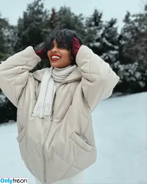 China Anne McClain / chinamcclain nude photo #0073