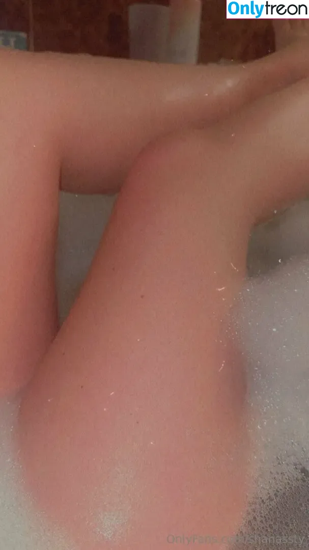Chivelicious nude photo #0503 (martyloveswine)