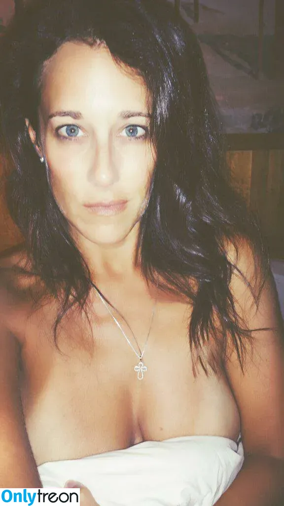 Chivettes Gone Wild nude photo #0023 (Chivettes Gone Wild)