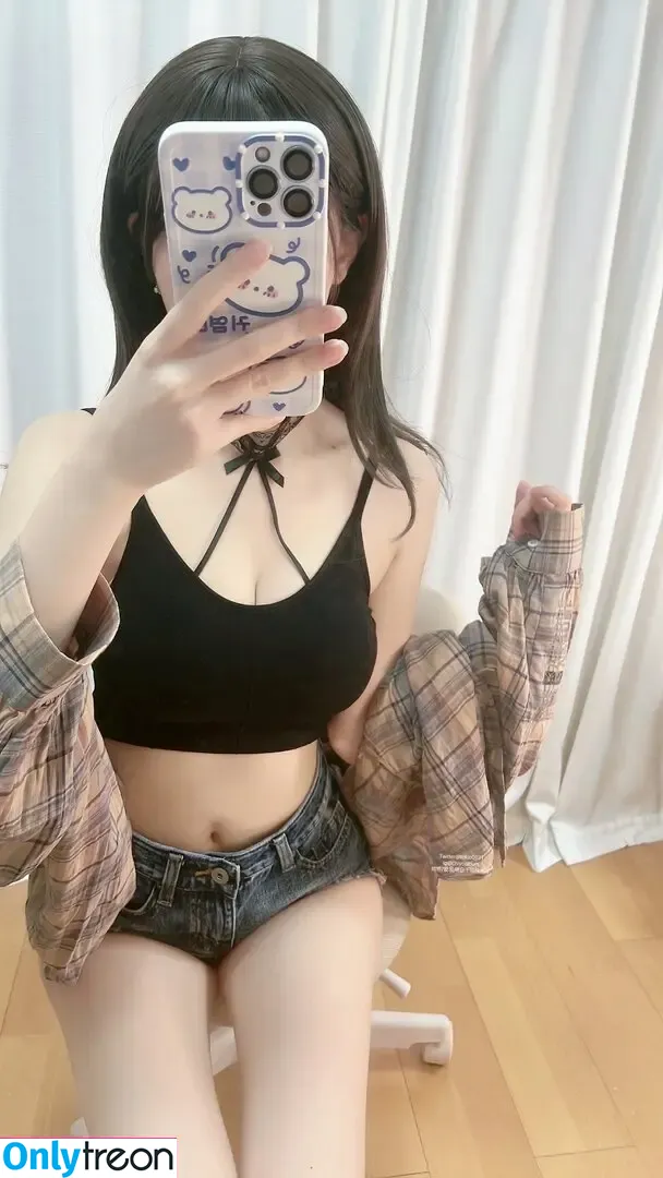 Chiyo Album nude photo #0018 (chiyoalbum)