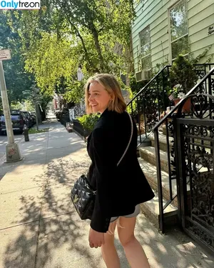 Chloë Grace Moretz / chloegmoretz nude photo #0949